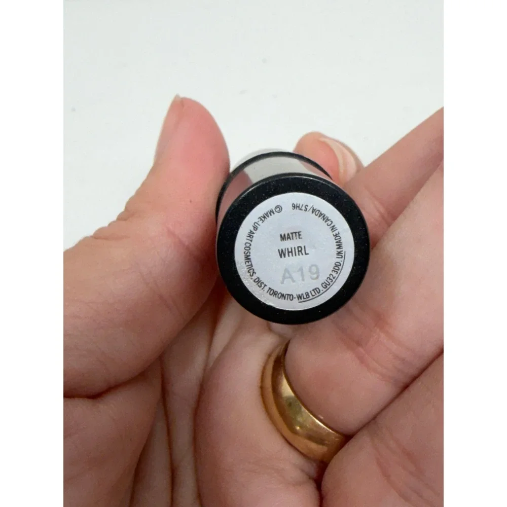 MAC Matte Lipstick Whirl A19 Dirty Rose Brown‎ mini Classic Black Bullet